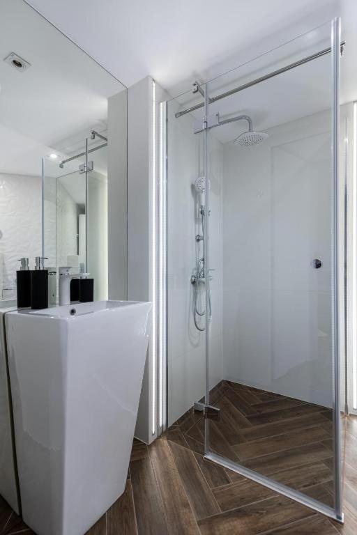 Vistula Boulevards Jacuzzi Apartment Krakow Exterior photo